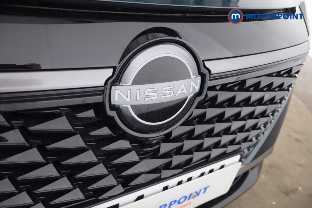 Nissan Qashqai N-Connecta Automatic Petrol-Electric Hybrid SUV - Stock Number (1556345) - 24th supplementary image