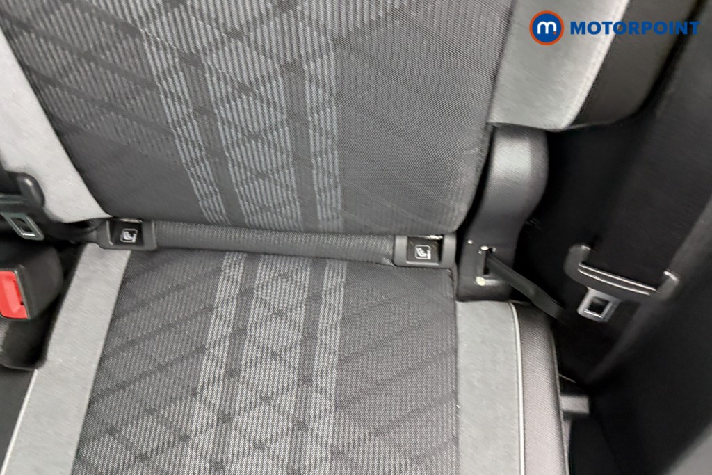 Volkswagen Tiguan R-Line Automatic Petrol SUV - Stock Number (1556374) - 25th supplementary image