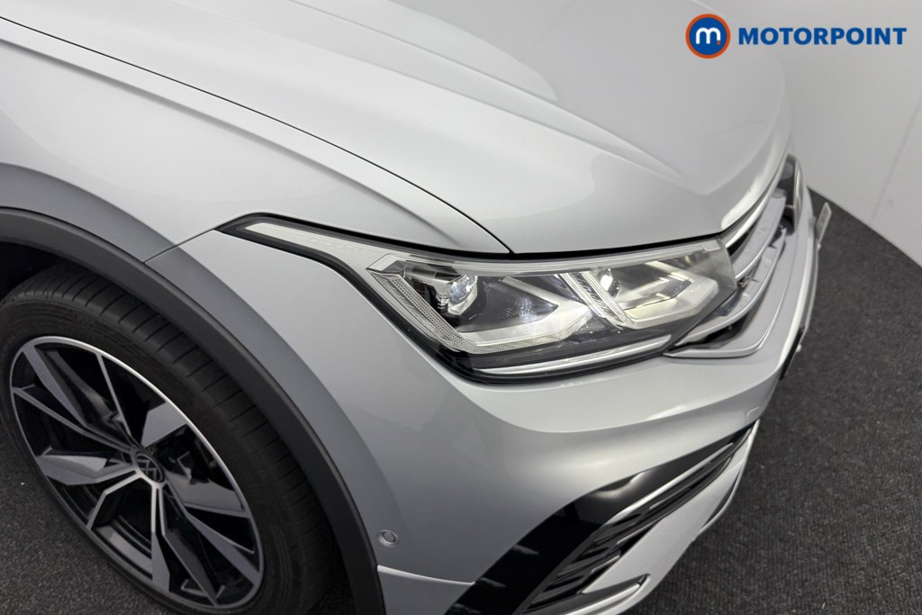 Volkswagen Tiguan R-Line Automatic Petrol SUV - Stock Number (1556374) - 28th supplementary image
