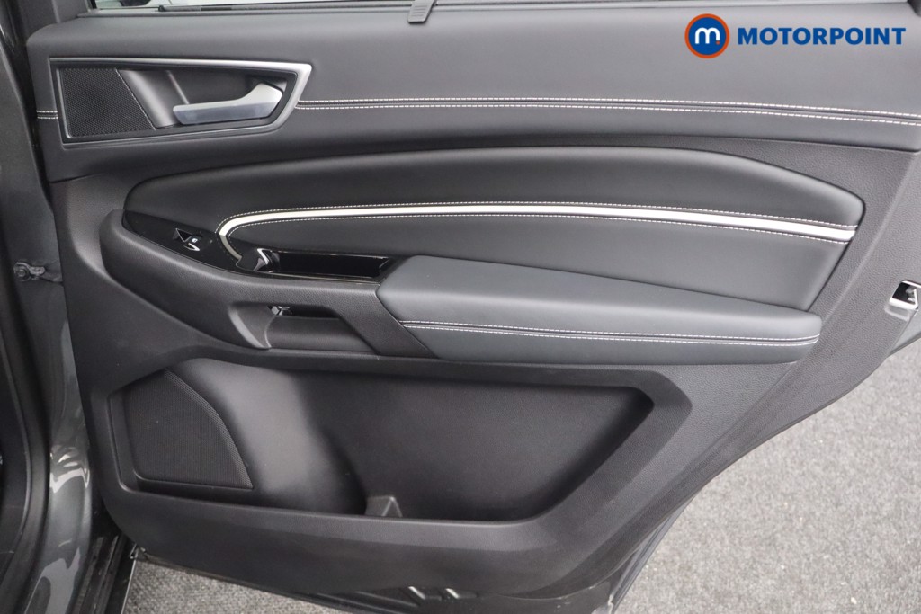 Ford S-Max Vignale 2.5 Fhev 190 5Dr Cvt Automatic Petrol-Electric Hybrid People Carrier - Stock Number (1556381) - 17th supplementary image