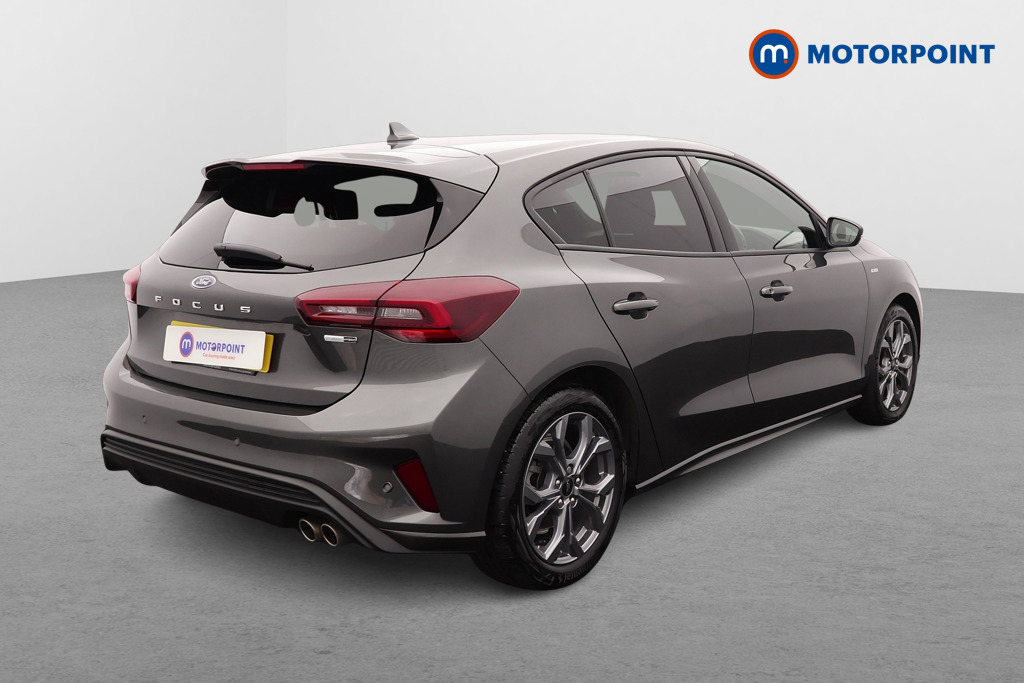 Ford Focus St-Line Automatic Petrol-Electric Hybrid Hatchback - Stock Number (1556558) - Drivers side rear corner