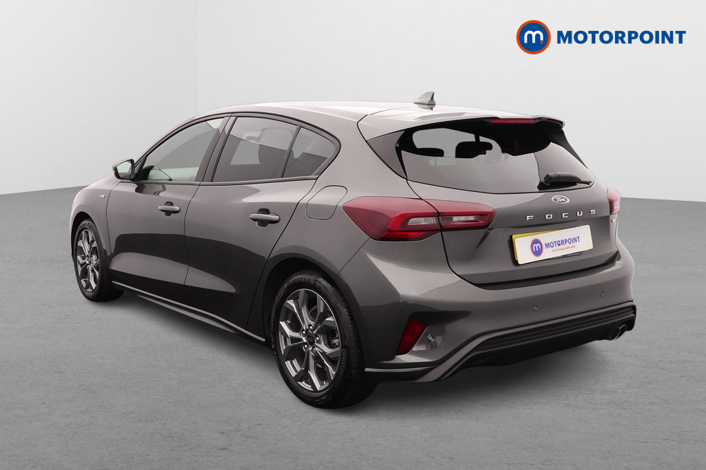Ford Focus St-Line Automatic Petrol-Electric Hybrid Hatchback - Stock Number (1556558) - Passenger side rear corner