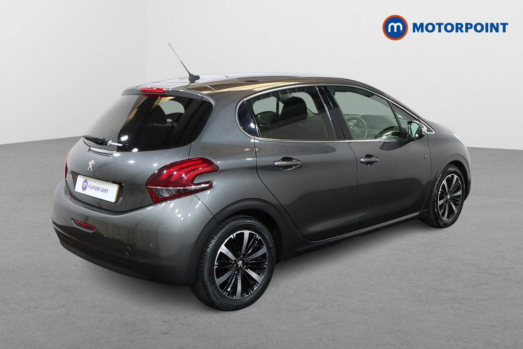 Peugeot 208 Tech Edition Manual Petrol Hatchback - Stock Number (1556575) - Drivers side rear corner