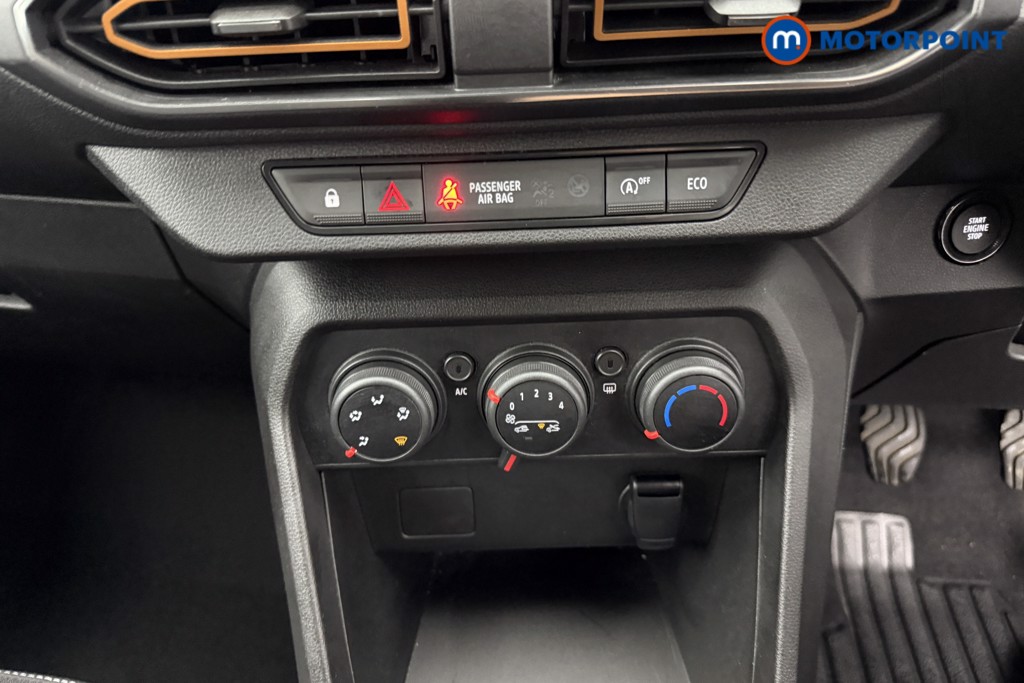 Dacia Sandero Stepway Comfort Manual Petrol Hatchback - Stock Number (1556700) - 7th supplementary image