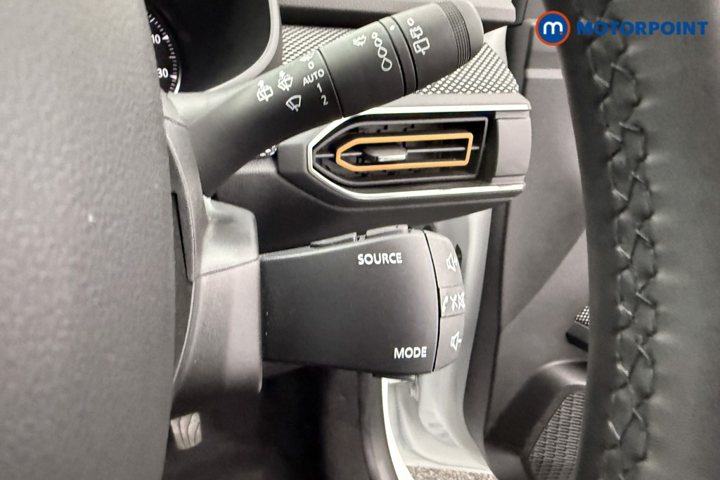 Dacia Sandero Stepway Comfort Manual Petrol Hatchback - Stock Number (1556700) - 11th supplementary image