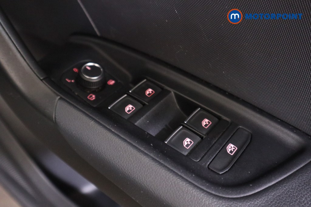 Audi A1 Black Edition Manual Petrol Hatchback - Stock Number (1552972) - 12th supplementary image