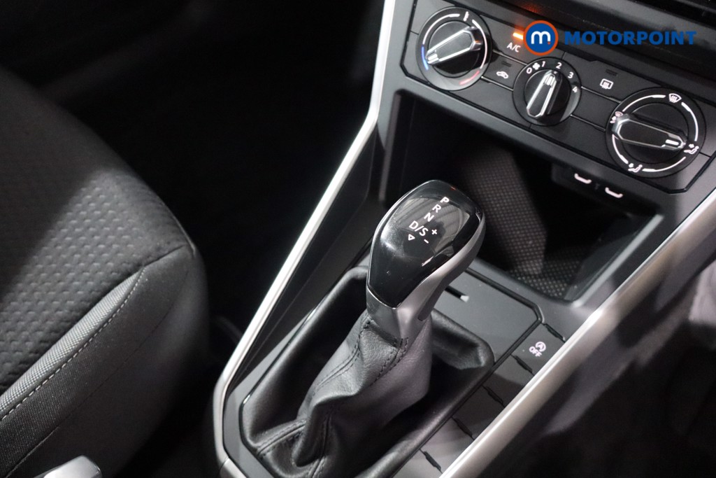 Volkswagen Polo Life Automatic Petrol Hatchback - Stock Number (1553025) - 15th supplementary image