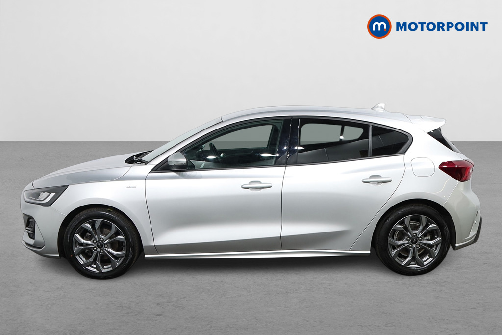 Ford Focus St-Line Manual Petrol Hatchback - Stock Number (1554198) - Passenger side