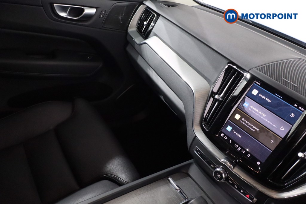 Volvo Xc60 Plus Automatic Diesel SUV - Stock Number (1555347) - 16th supplementary image