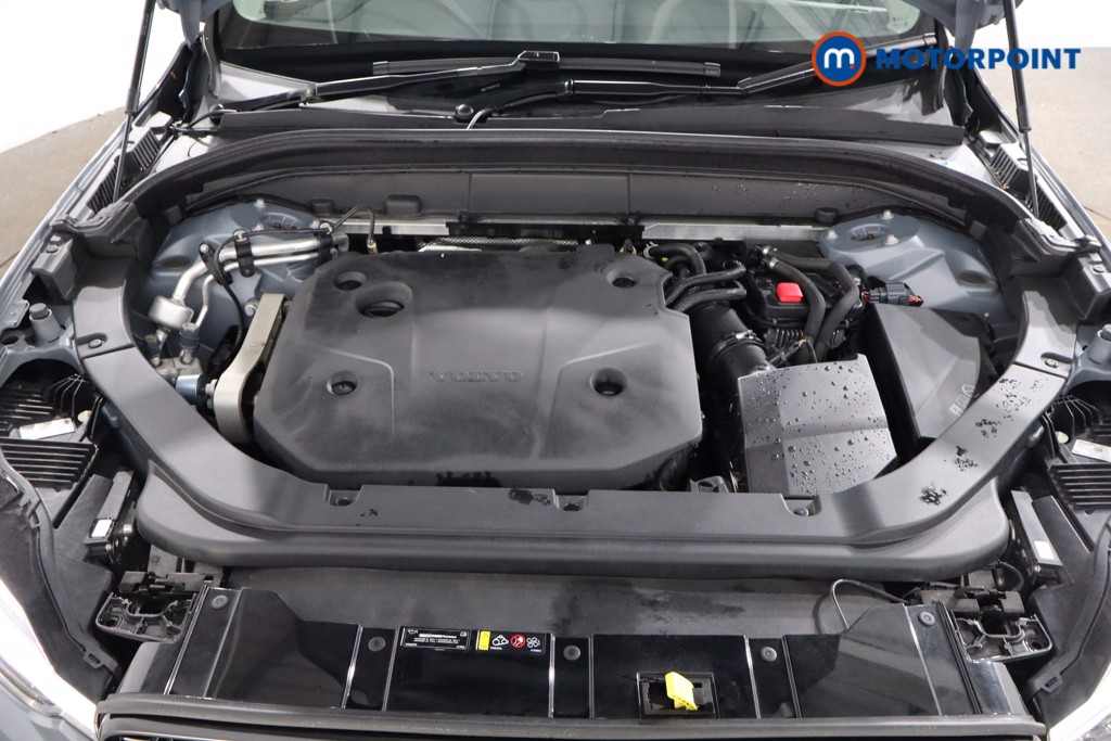 Volvo Xc60 Plus Automatic Diesel SUV - Stock Number (1555347) - 29th supplementary image
