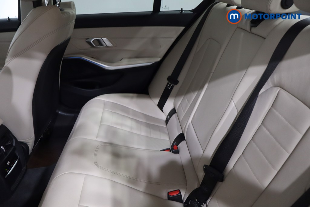 BMW 3 Series Sport Pro Automatic Petrol Plug-In Hybrid Saloon - Stock Number (1555580) - 5th supplementary image