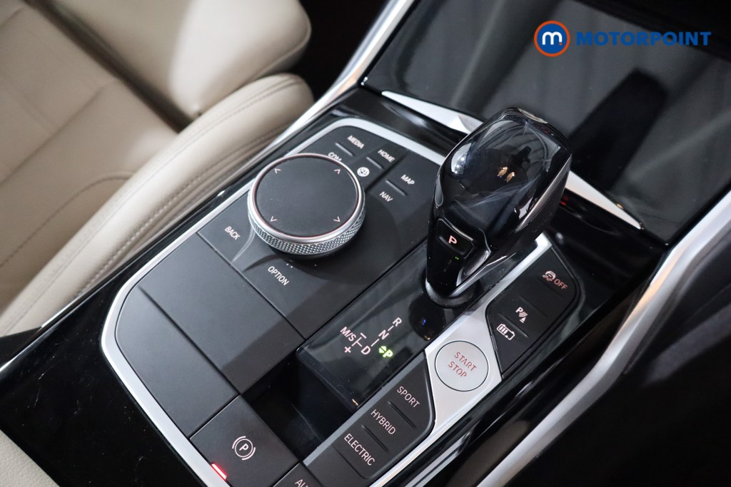 BMW 3 Series Sport Pro Automatic Petrol Plug-In Hybrid Saloon - Stock Number (1555580) - 15th supplementary image