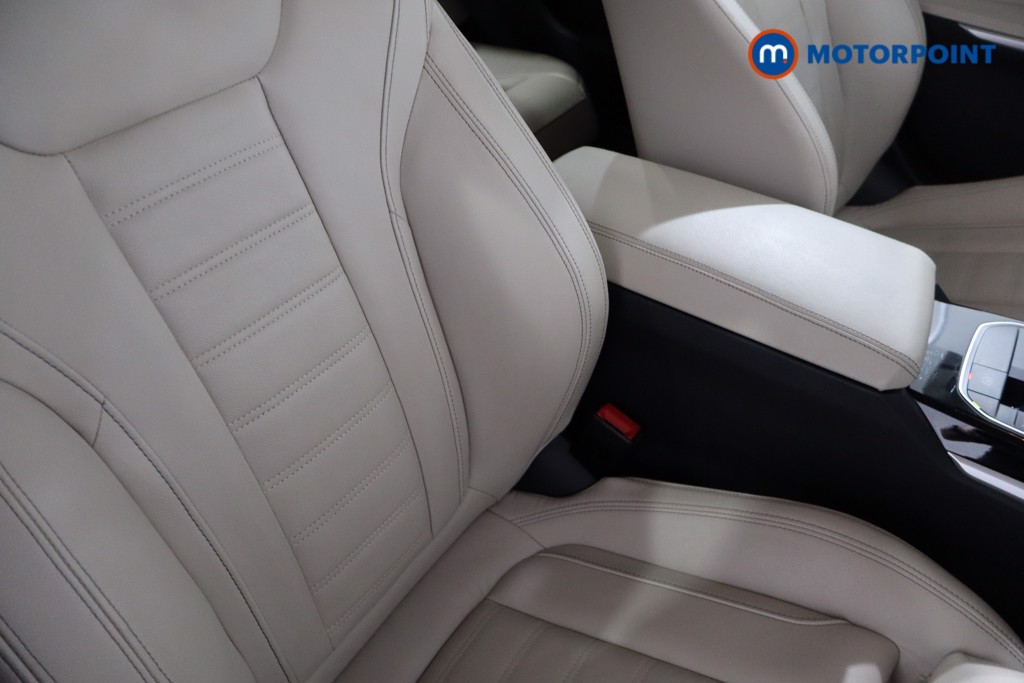 BMW 3 Series Sport Pro Automatic Petrol Plug-In Hybrid Saloon - Stock Number (1555580) - 24th supplementary image
