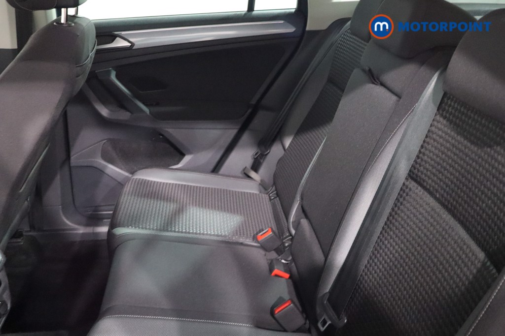Volkswagen Tiguan Active Manual Petrol SUV - Stock Number (1555620) - 5th supplementary image