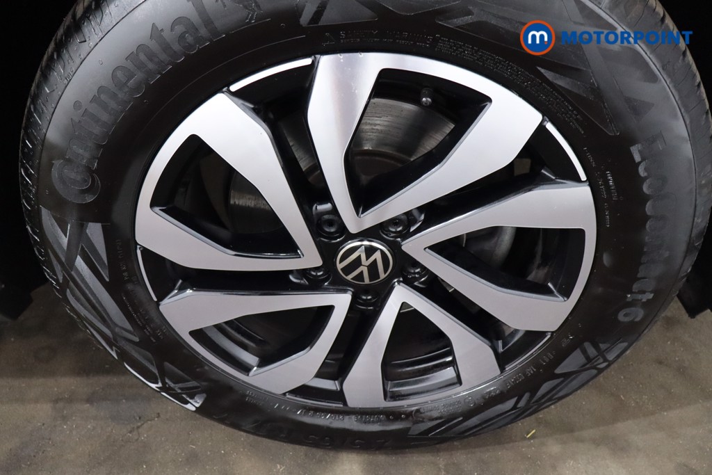 Volkswagen Tiguan Active Manual Petrol SUV - Stock Number (1555620) - 9th supplementary image