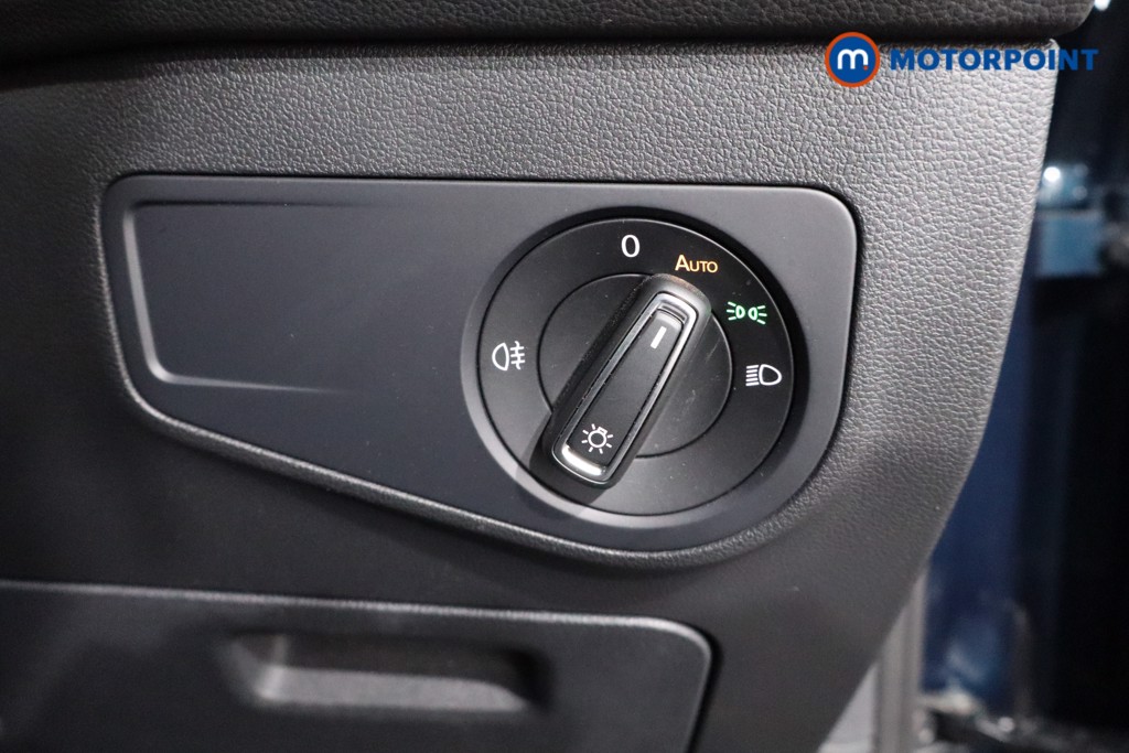 Volkswagen Tiguan Active Manual Petrol SUV - Stock Number (1555620) - 18th supplementary image