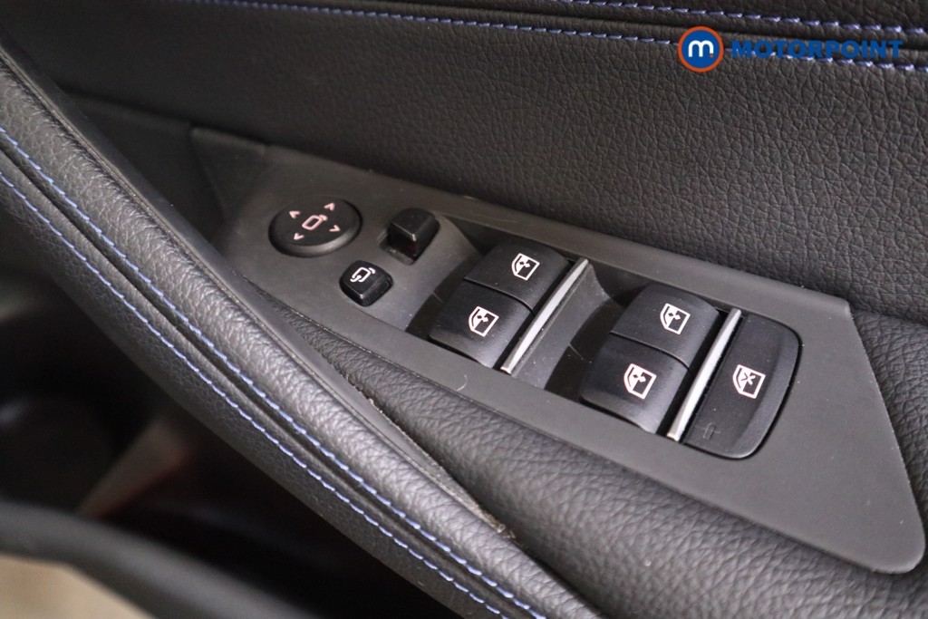 BMW 5 Series M Sport Automatic Petrol Plug-In Hybrid Estate - Stock Number (1555686) - 12th supplementary image