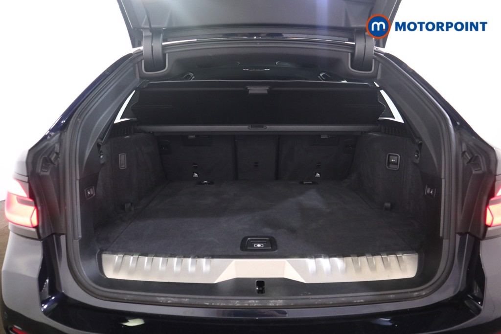 BMW 5 Series M Sport Automatic Petrol Plug-In Hybrid Estate - Stock Number (1555686) - 17th supplementary image