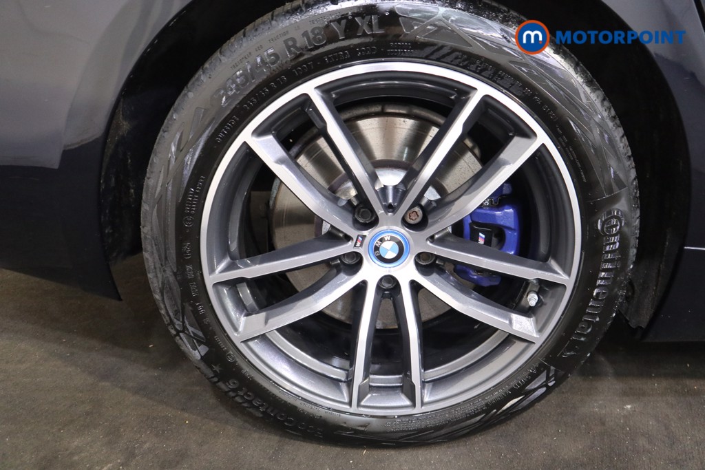 BMW 5 Series M Sport Automatic Petrol Plug-In Hybrid Estate - Stock Number (1555686) - 19th supplementary image