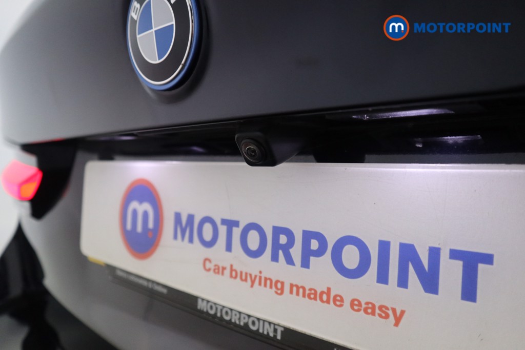 BMW 5 Series M Sport Automatic Petrol Plug-In Hybrid Estate - Stock Number (1555686) - 24th supplementary image