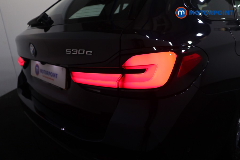 BMW 5 Series M Sport Automatic Petrol Plug-In Hybrid Estate - Stock Number (1555686) - 25th supplementary image
