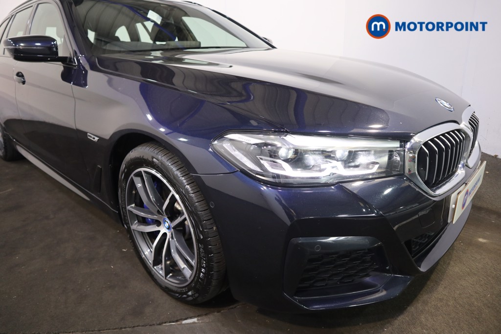 BMW 5 Series M Sport Automatic Petrol Plug-In Hybrid Estate - Stock Number (1555686) - 30th supplementary image
