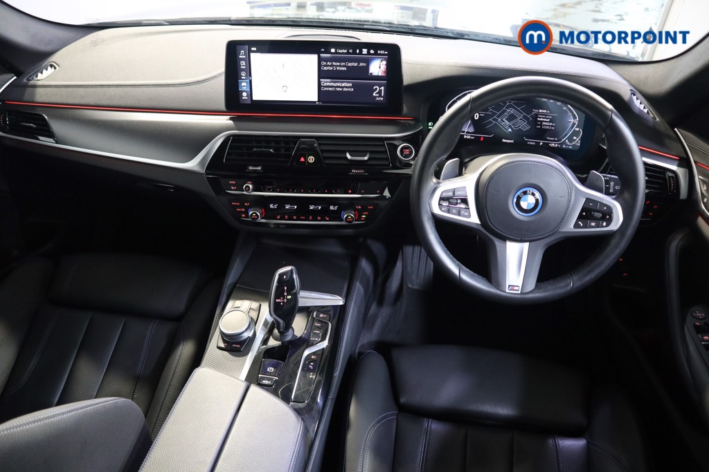 BMW 5 Series M Sport Automatic Petrol Plug-In Hybrid Estate - Stock Number (1555686) - 1st supplementary image