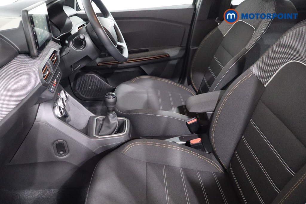 Dacia Sandero Stepway Journey Manual Petrol Hatchback - Stock Number (1556184) - 4th supplementary image