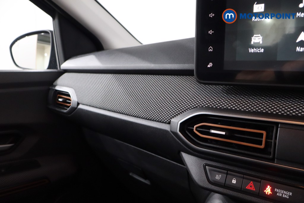 Dacia Sandero Stepway Journey Manual Petrol Hatchback - Stock Number (1556184) - 17th supplementary image