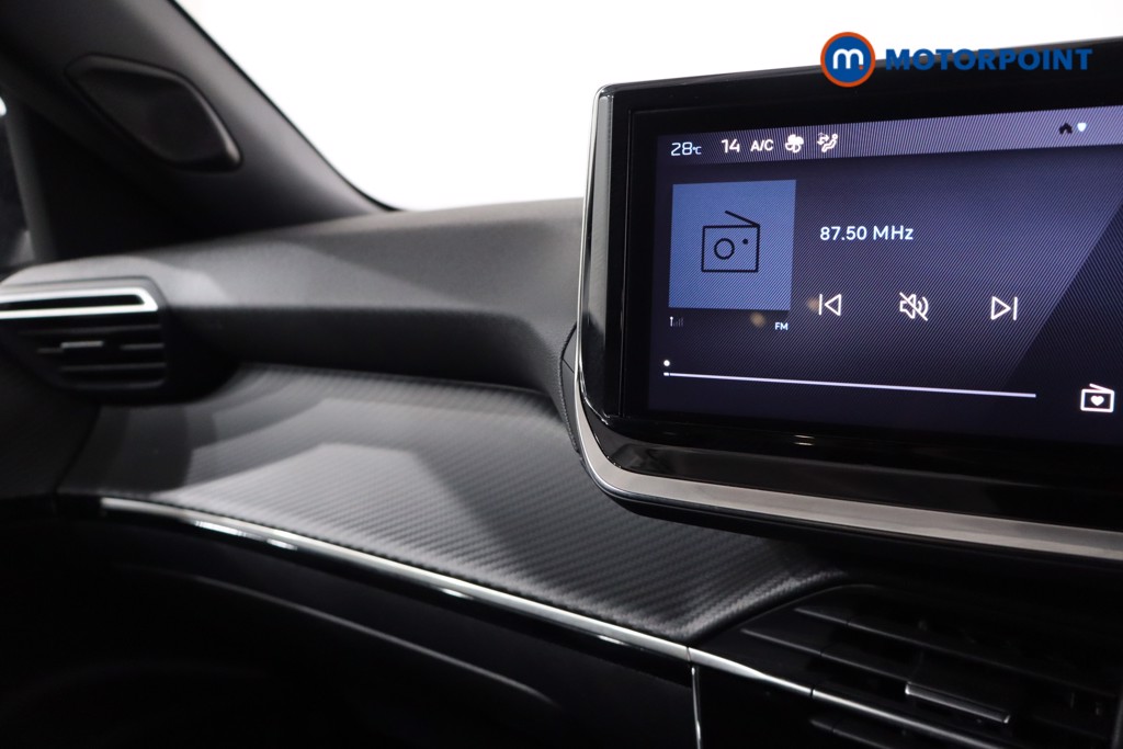 Peugeot 2008 Allure Manual Petrol SUV - Stock Number (1556191) - 17th supplementary image