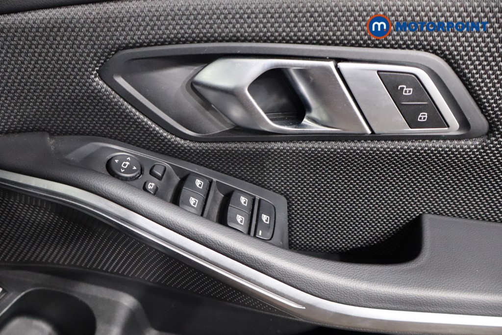 BMW 3 Series Se Pro Automatic Petrol Plug-In Hybrid Estate - Stock Number (1556398) - 20th supplementary image