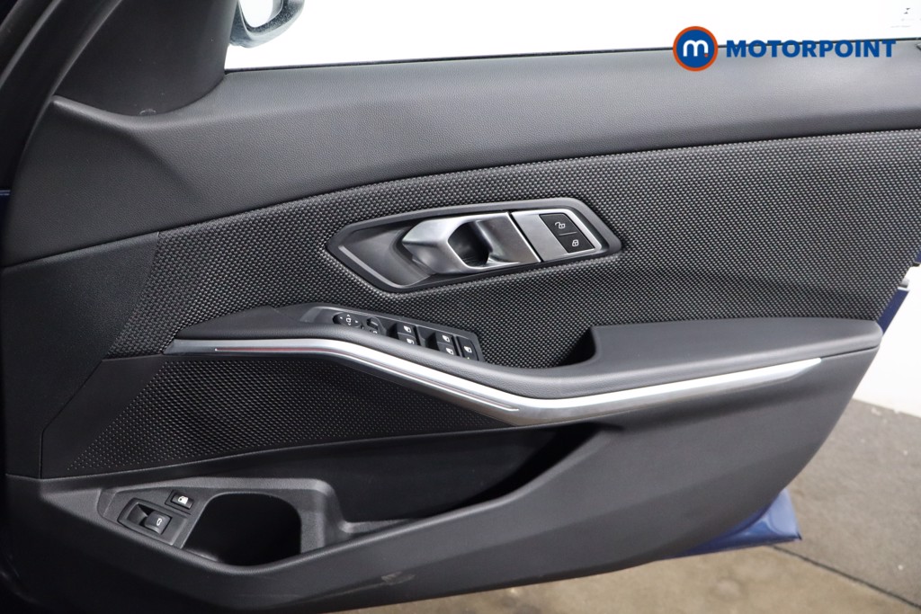 BMW 3 Series Se Pro Automatic Petrol Plug-In Hybrid Estate - Stock Number (1556398) - 22nd supplementary image