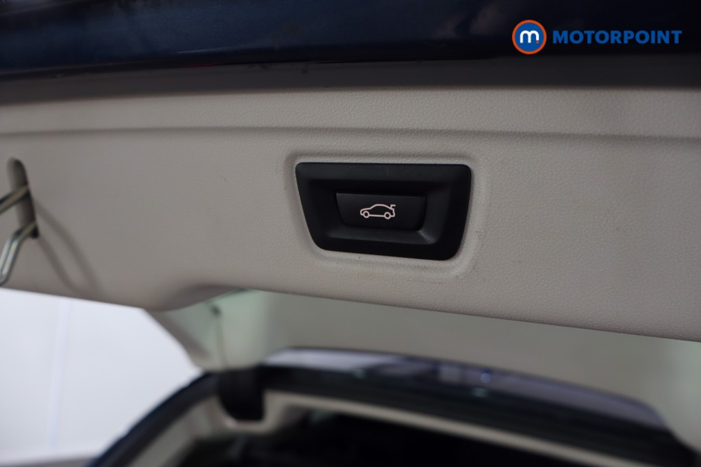 BMW 3 Series Se Pro Automatic Petrol Plug-In Hybrid Estate - Stock Number (1556398) - 31st supplementary image