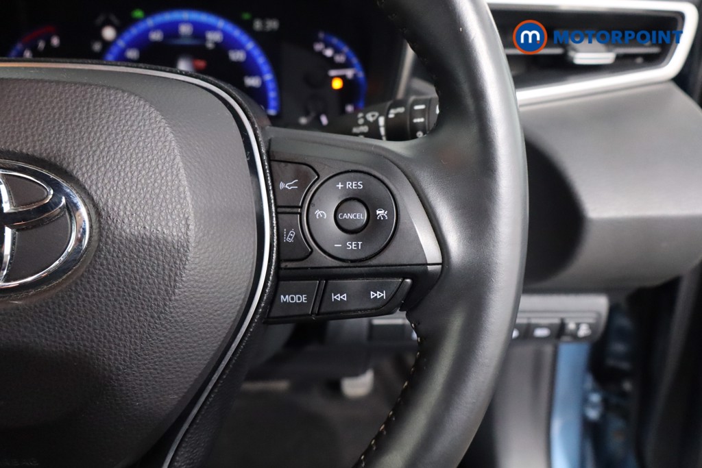Toyota Corolla Design Automatic Petrol-Electric Hybrid Estate - Stock Number (1556569) - 8th supplementary image