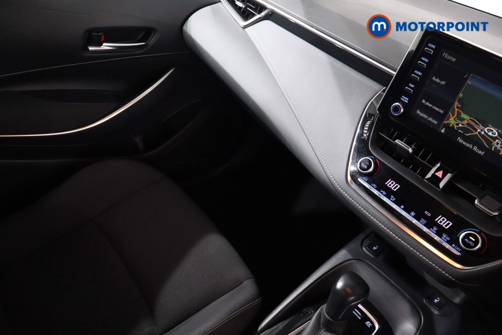 Toyota Corolla Design Automatic Petrol-Electric Hybrid Estate - Stock Number (1556569) - 16th supplementary image