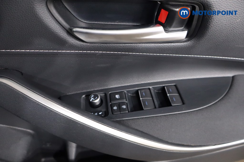 Toyota Corolla Design Automatic Petrol-Electric Hybrid Estate - Stock Number (1556569) - 20th supplementary image