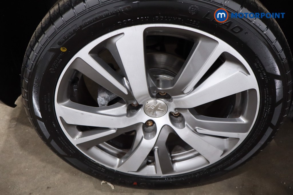 Peugeot 2008 Allure Premium Manual Petrol SUV - Stock Number (1543581) - 10th supplementary image