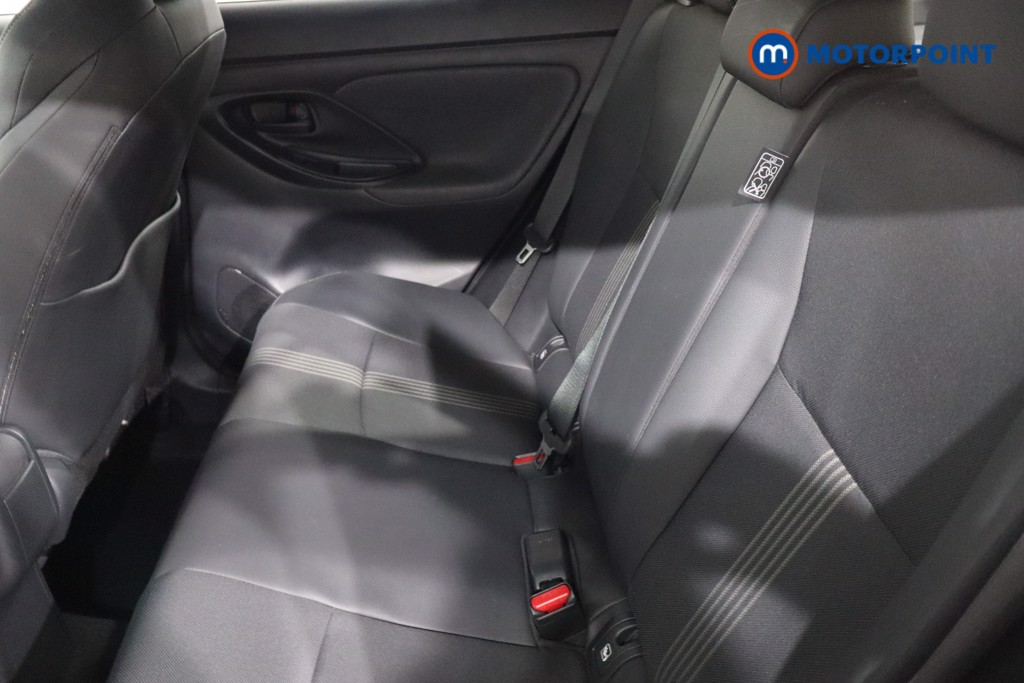 Toyota Yaris Cross Dynamic Automatic Petrol-Electric Hybrid Estate - Stock Number (1554440) - 5th supplementary image