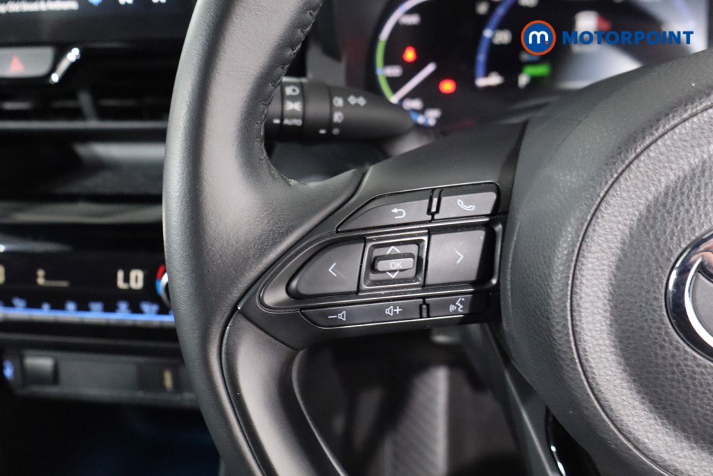Toyota Yaris Cross Dynamic Automatic Petrol-Electric Hybrid Estate - Stock Number (1554440) - 7th supplementary image