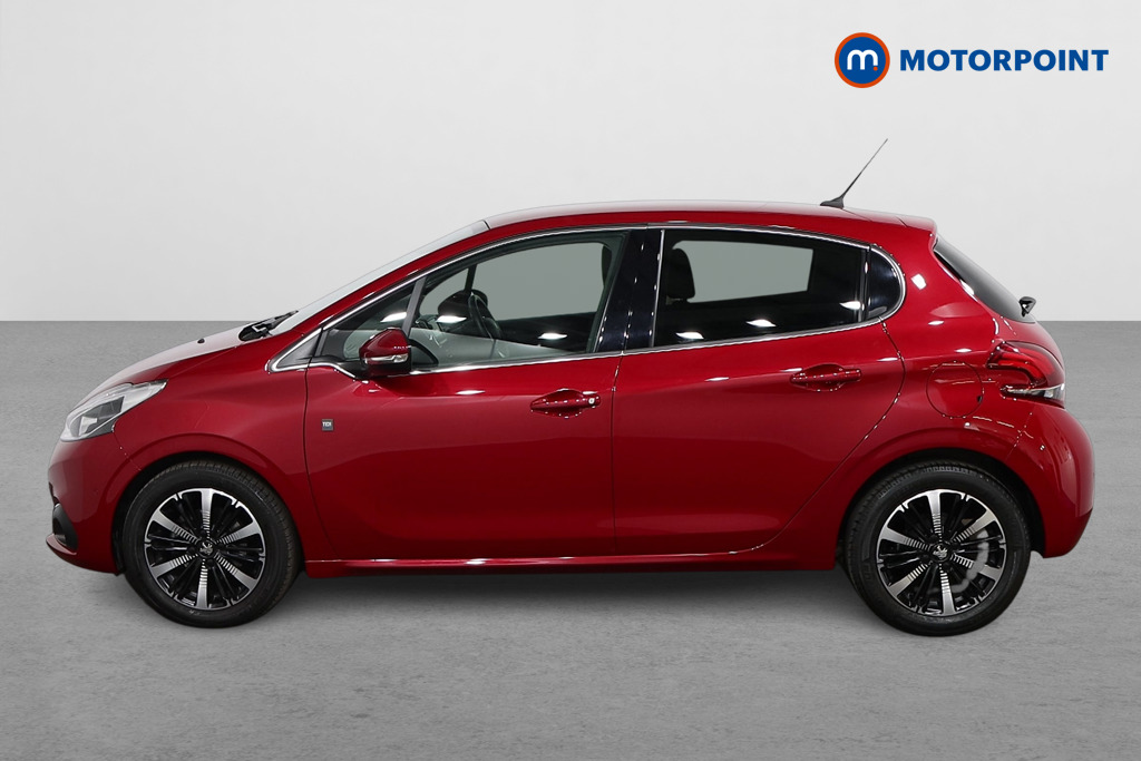 Peugeot 208 Tech Edition Manual Petrol Hatchback - Stock Number (1555689) - Passenger side