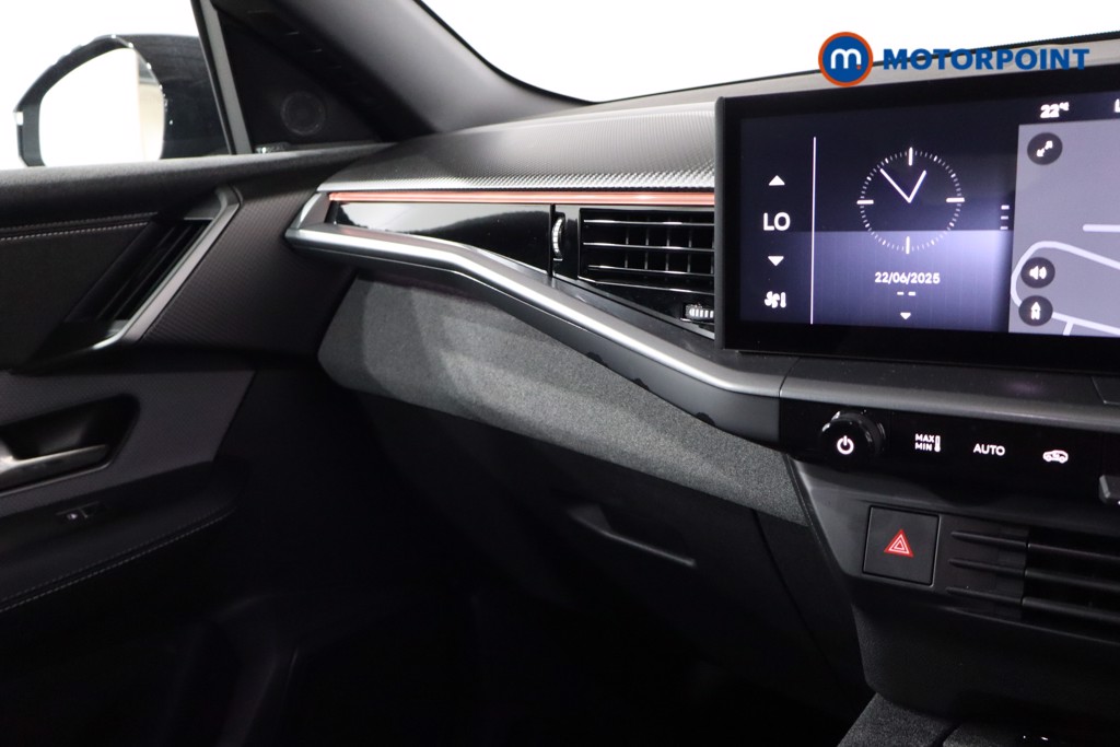 Vauxhall Grandland Ultimate Automatic Petrol-Electric Hybrid SUV - Stock Number (1556982) - 18th supplementary image