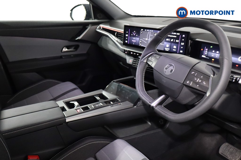 Vauxhall Grandland Ultimate Automatic Petrol-Electric Hybrid SUV - Stock Number (1556982) - 26th supplementary image