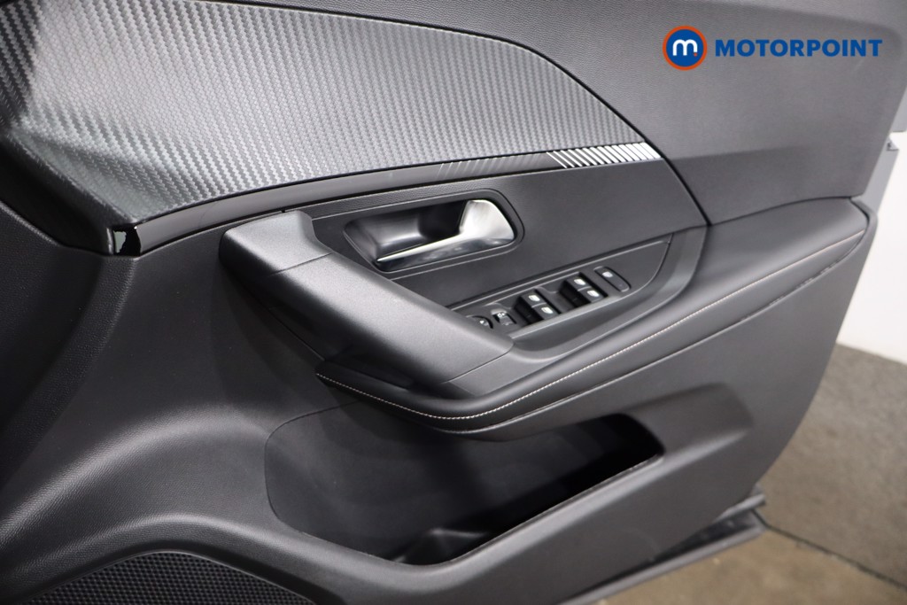 Peugeot 2008 Allure Automatic Petrol-Electric Hybrid SUV - Stock Number (1557015) - 20th supplementary image