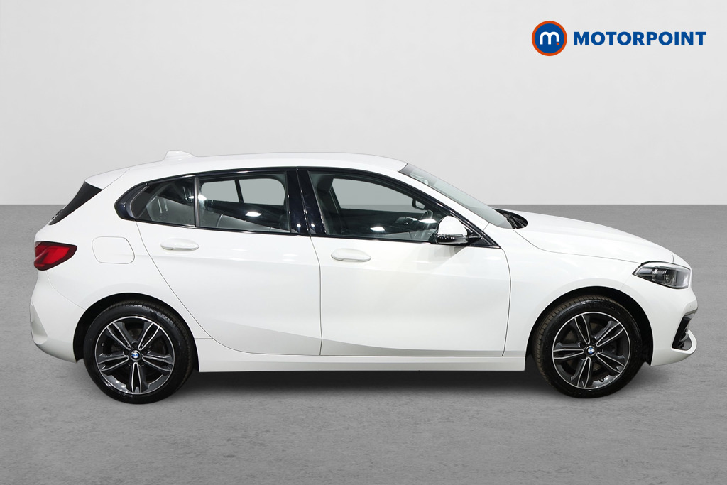 BMW 1 Series Sport Automatic Diesel Hatchback - Stock Number (1526385) - Drivers side