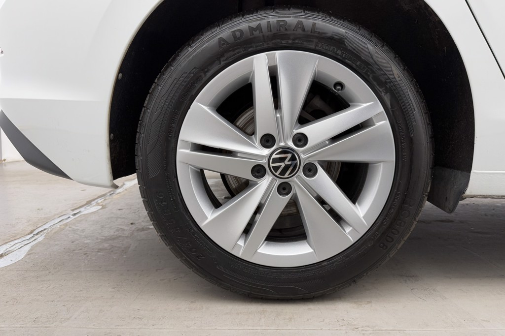 Volkswagen Golf Life Manual Petrol Hatchback - Stock Number (1541934) - 32nd supplementary image