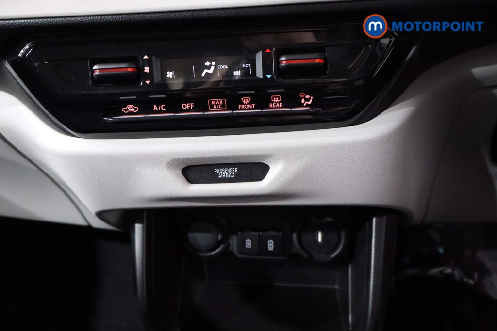 Suzuki Swift Motion Manual Petrol-Electric Hybrid Hatchback - Stock Number (1545423) - 15th supplementary image