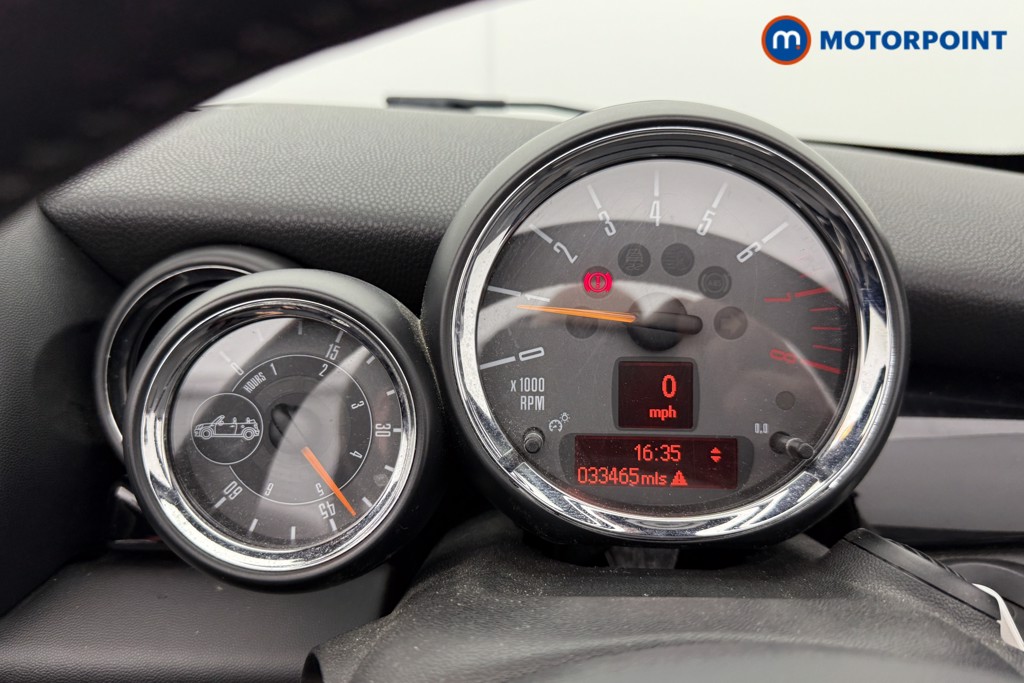 Mini Roadster Cooper Manual Petrol Convertible - Stock Number (1546388) - 5th supplementary image