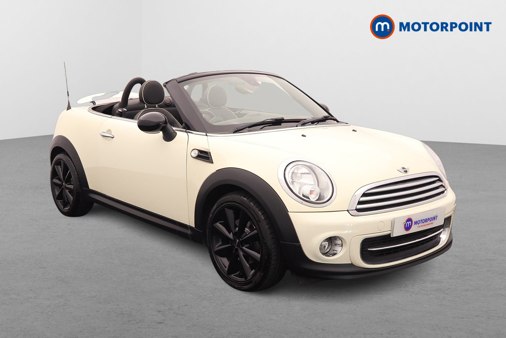 Mini Roadster Cooper Manual Petrol Convertible - Stock Number (1546388) - Drivers side front corner