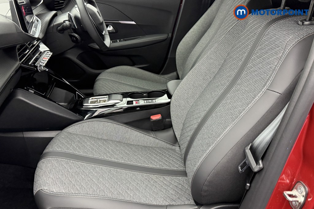 Peugeot 208 Allure Automatic Petrol-Electric Hybrid Hatchback - Stock Number (1546585) - 20th supplementary image