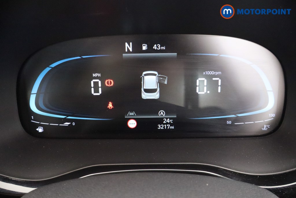 Hyundai I10 Advance Automatic Petrol Hatchback - Stock Number (1547259) - 6th supplementary image